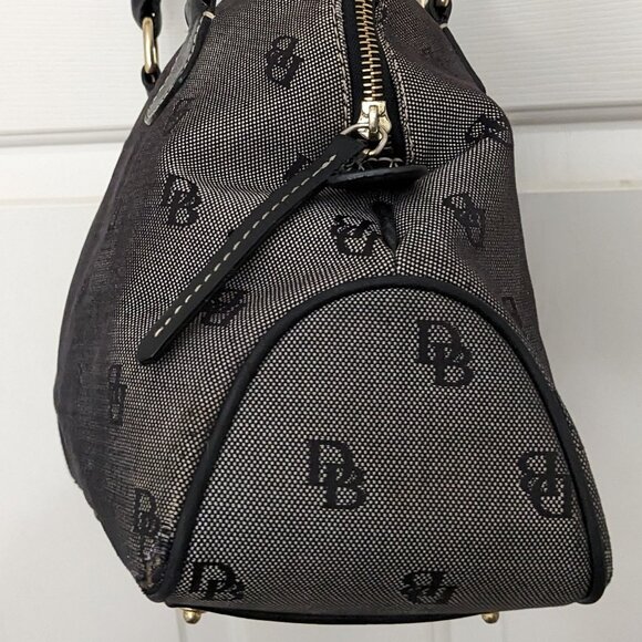 Dooney & Bourke Signature Quilted Logo Zip Zip Black Satchel - Picture 4 of 15